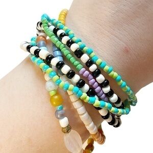 Plunder Design Malakai Seed Bead Green Pink
BIck Magnet Bracelet